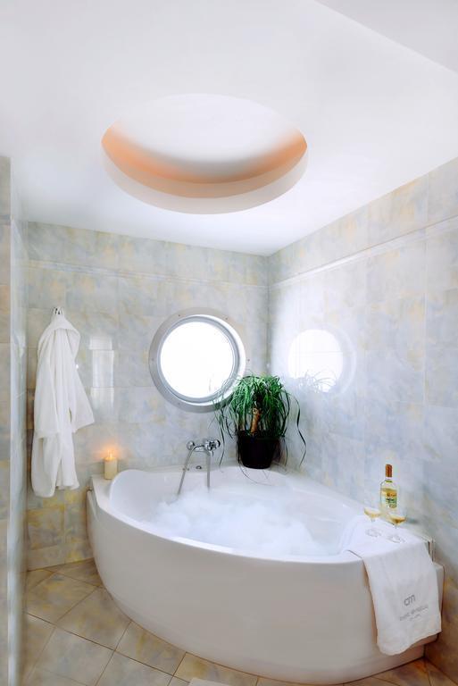 Фотография The Athens Mirabello 3*