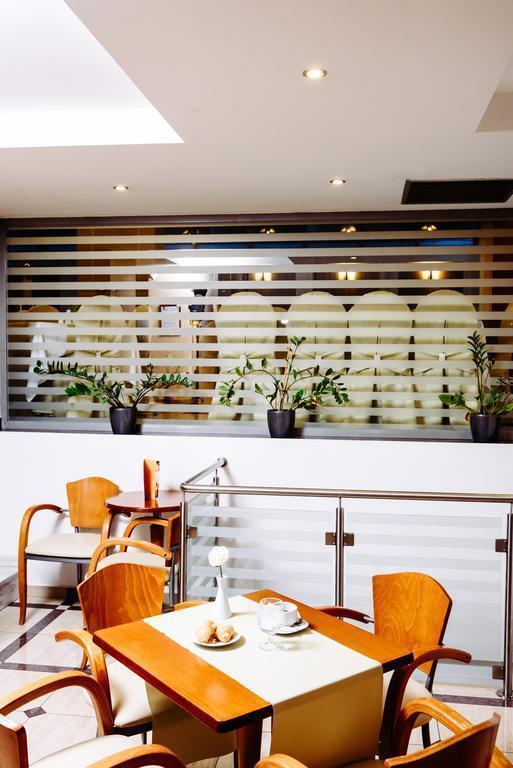 Панорама The Athens Mirabello 3*