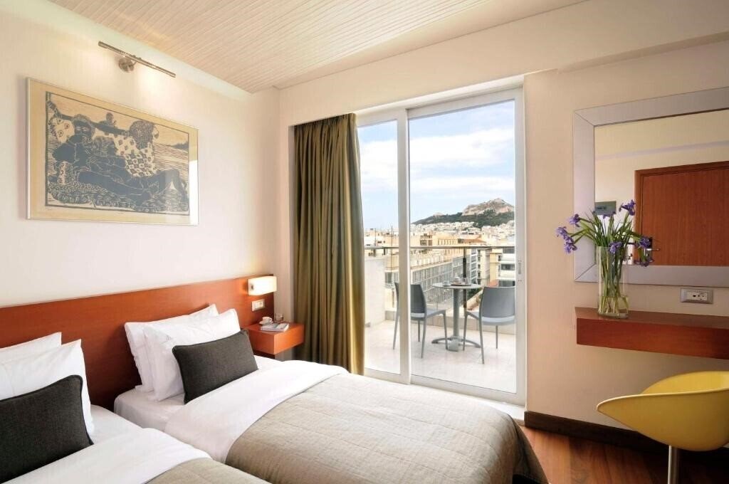 Панорама Dorian Inn 3*