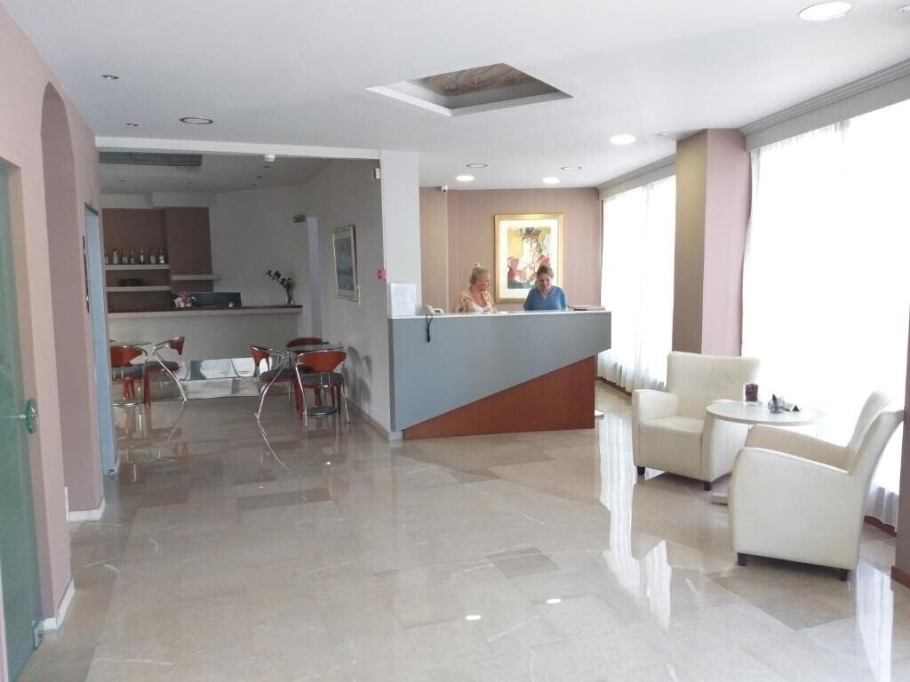 Апартаменты Apollo 3*