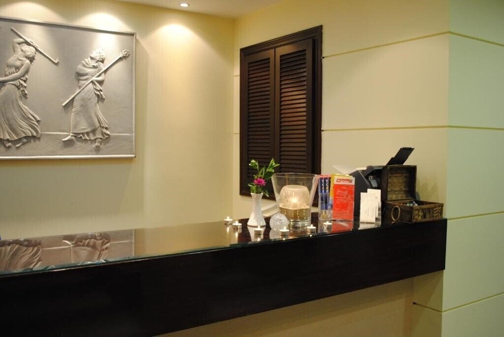 Панорама Glaros 2*