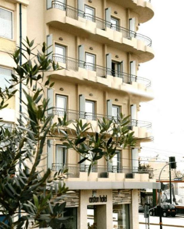 Отель Ariston 3*