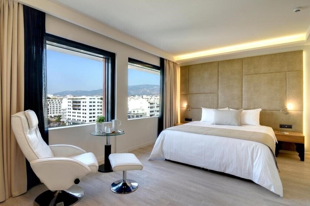 Готель Athens Avenue Hotel 4*