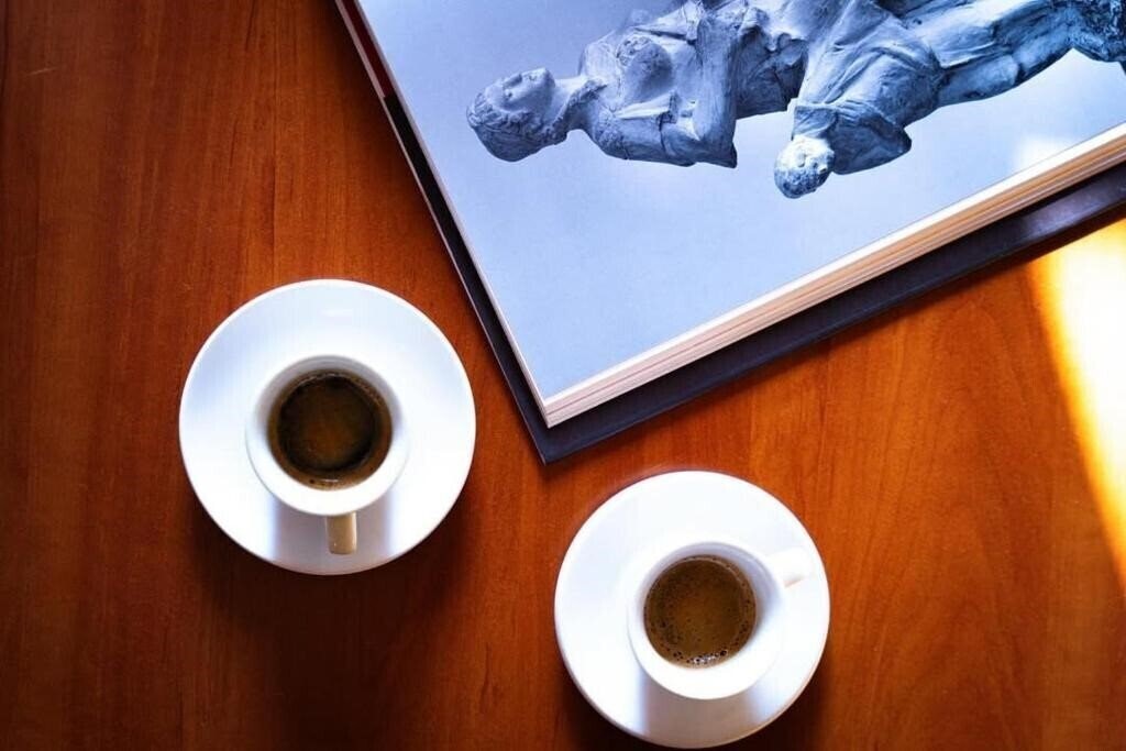 Вид Parnis Palace Hotel Suites 4*