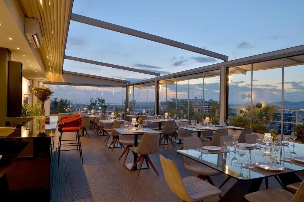 Територія Athenaeum Smart Hotel 4*