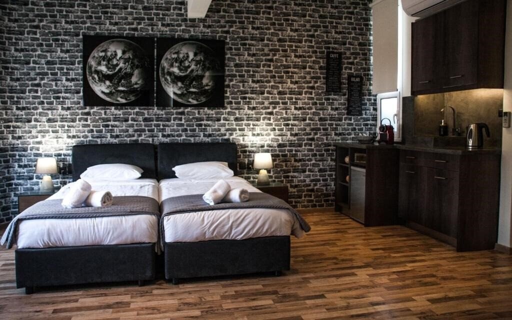 Вид The Athens Edition Luxury Suites 3*