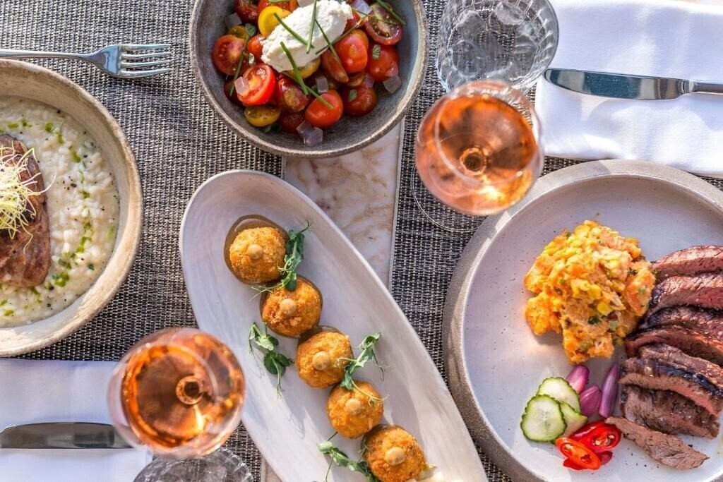 Вид Niche Hotel Athens 4*