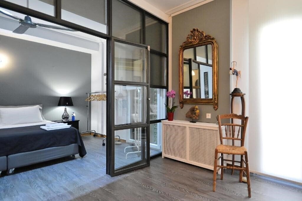 Территория Plaka Elegant Apartment 4*