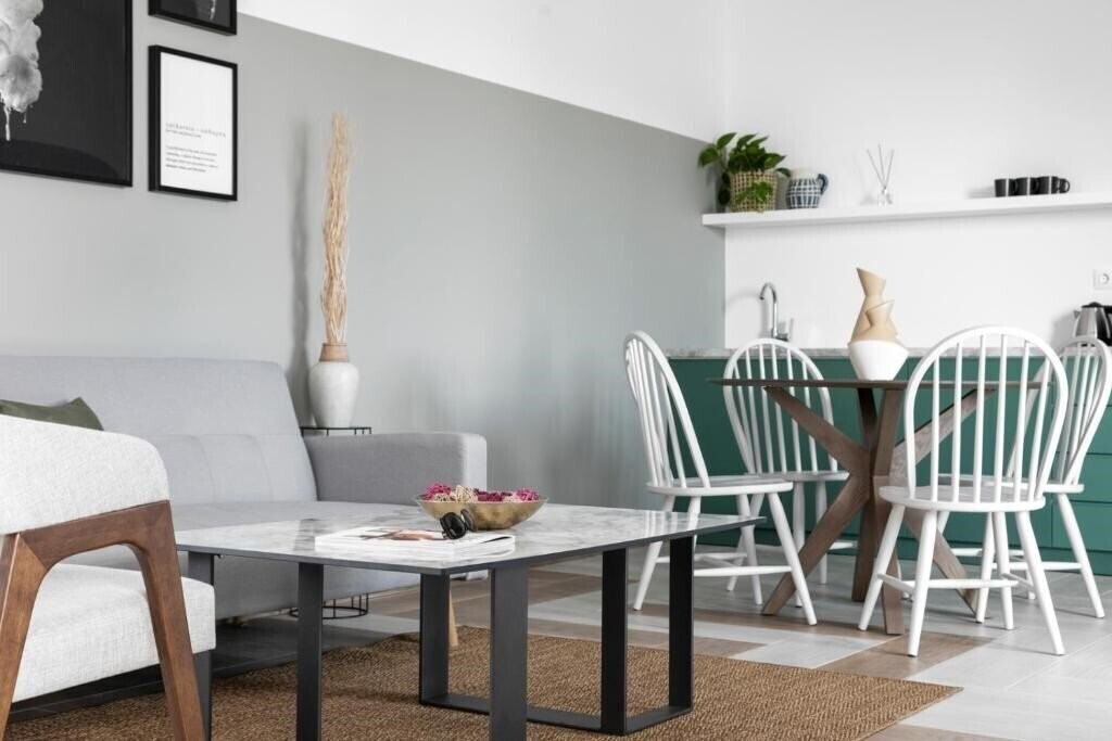 Вид Theatrou Athens 4*