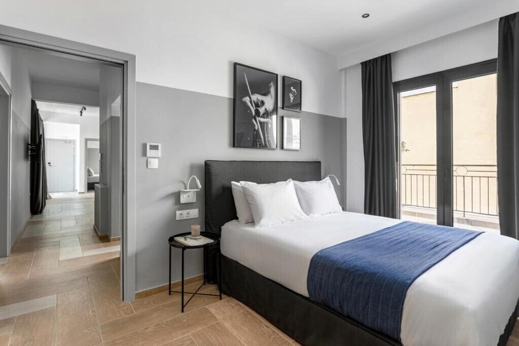 Територія Theatrou Athens 4*