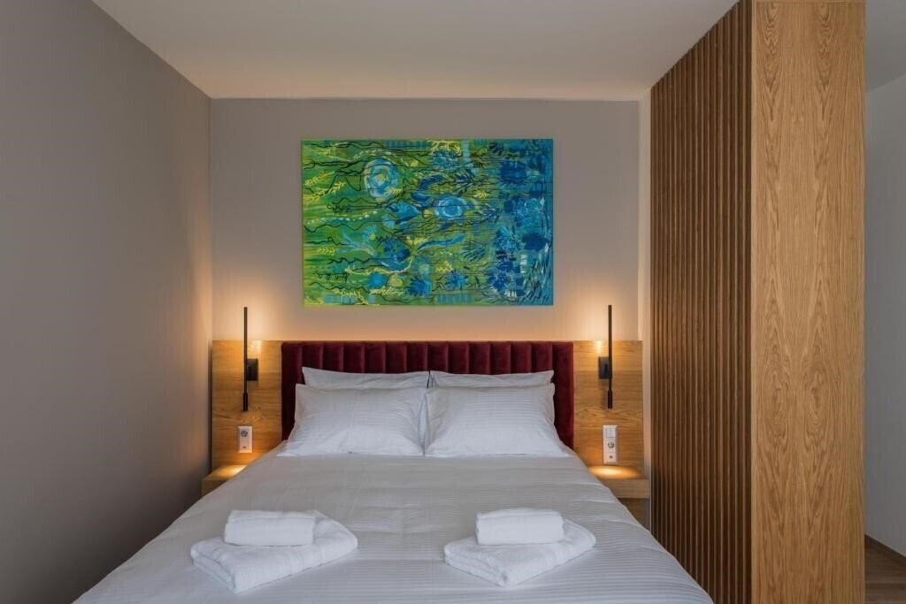 Апартаменты Urban Frame Acropolis 4*