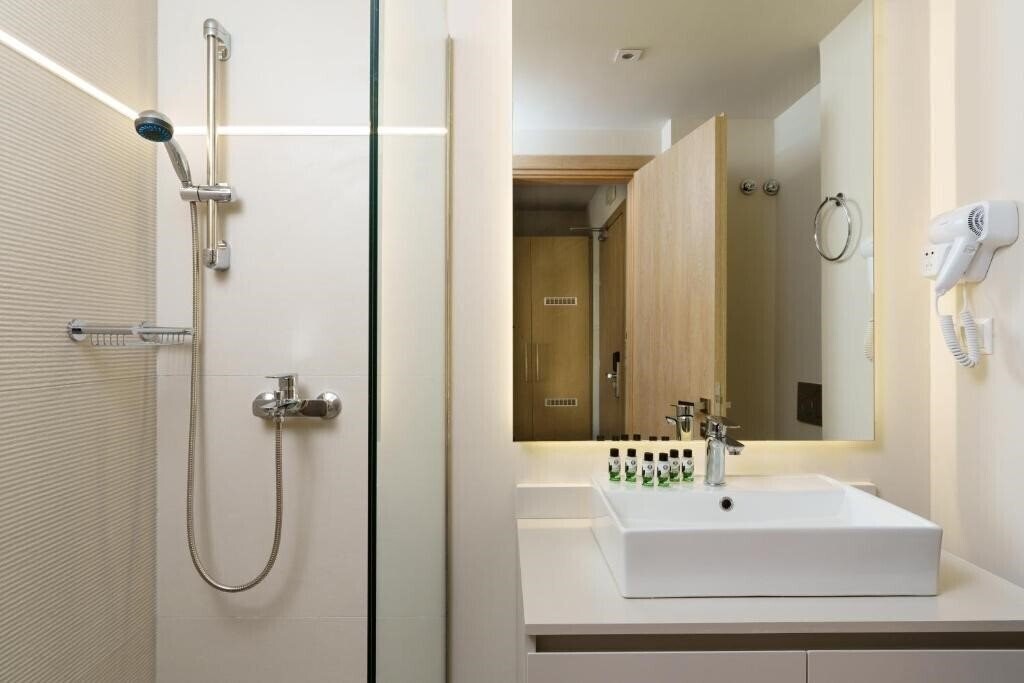 Фото Gallery Central 4*