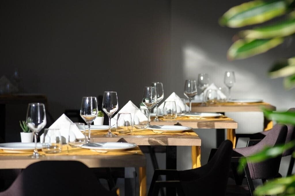 Апартаменти B4B Athens Signature Hotel (ex. B For Boutique Athens Signature Hotel) 4*