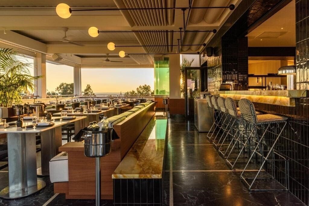 Панорама Ace Hotel & Swim Club Athens 5*