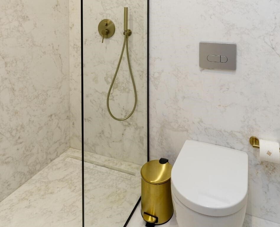 Територія The Athenaeum 5*