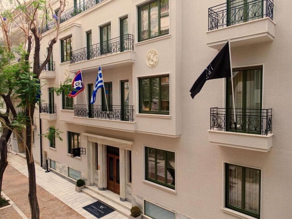 Готель Athens Capital Suites MGallery Collection 5*