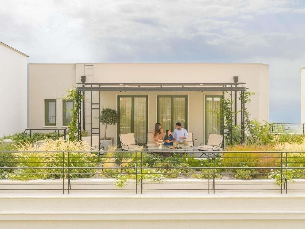 Вид Athens Capital Suites MGallery Collection 5*