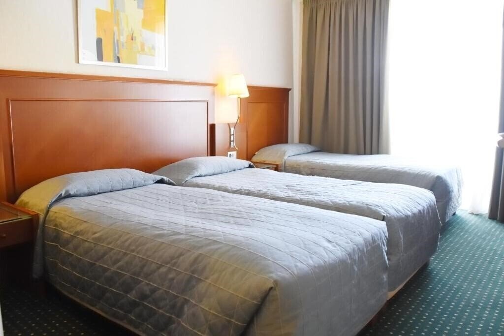 Панорама Adrian Hotel 3*