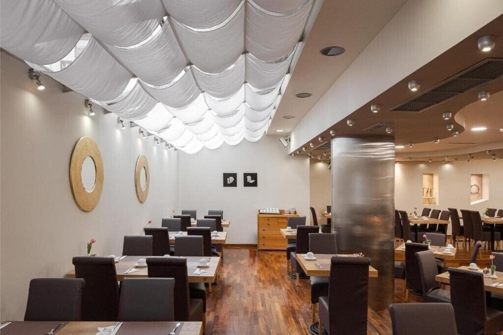 Апартаменти Acropolis Select 3*