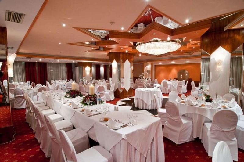 Фотографія Oasis Hotel Apartments 4*