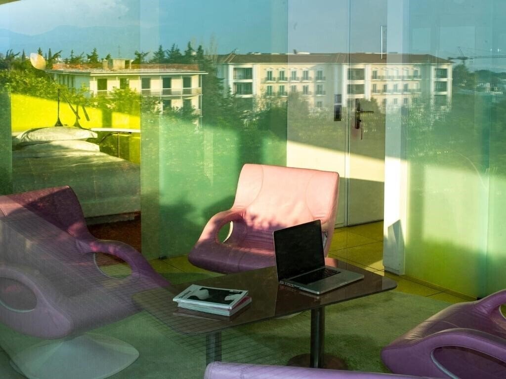 Вид Semiramis Hotel 5*