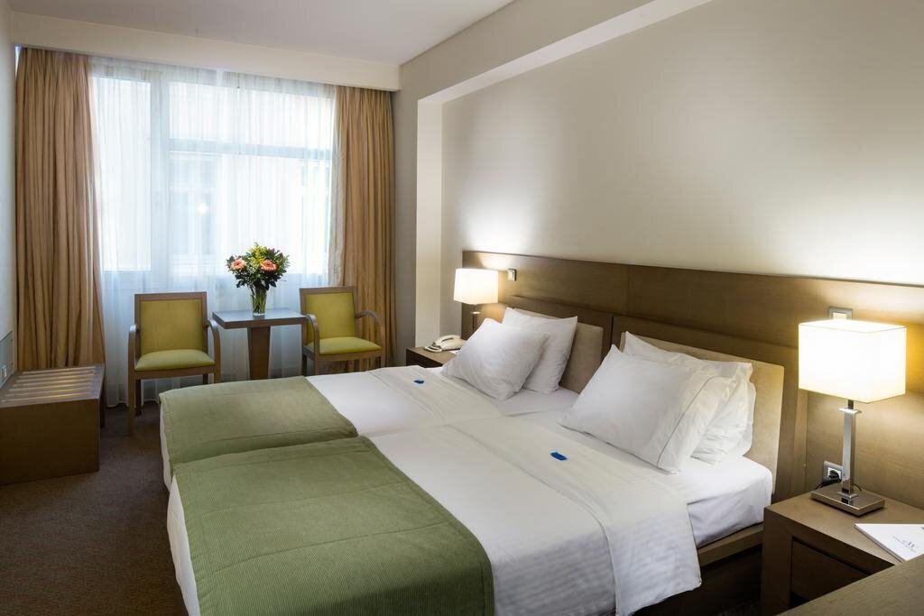 Панорама Amalia 4*