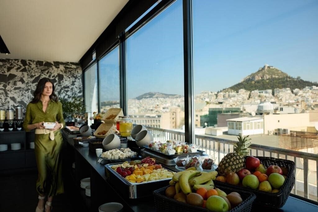 Вид Astor Athens 4*