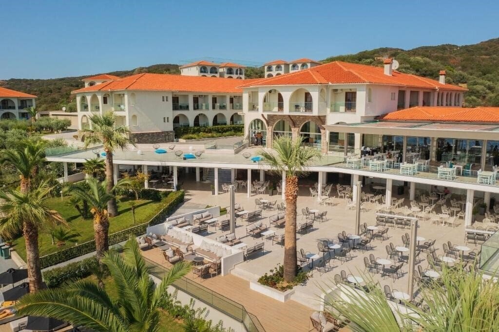 Изображение Akrathos Beach Hotel 4*