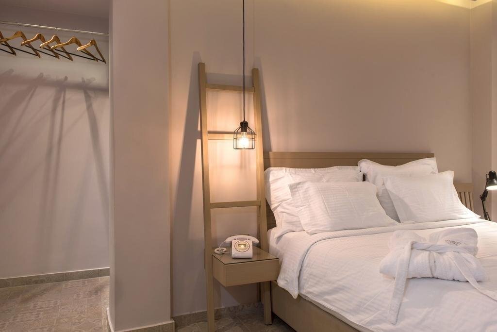 Панорама Pyrgos Hotel 2*