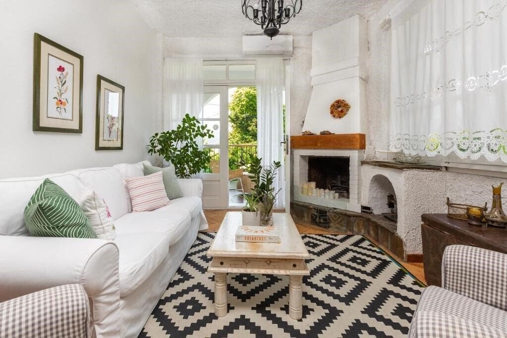 Апартаменты Liotopi Hotel (Olympiada) 2*