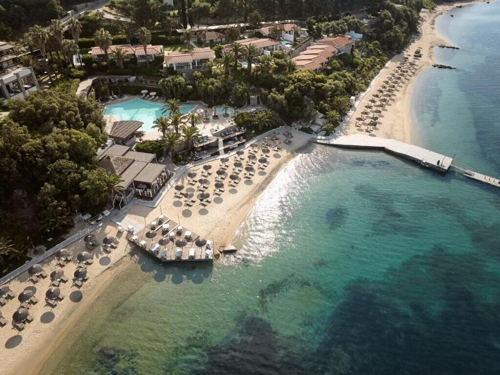 Отель Eagles Palace 5*