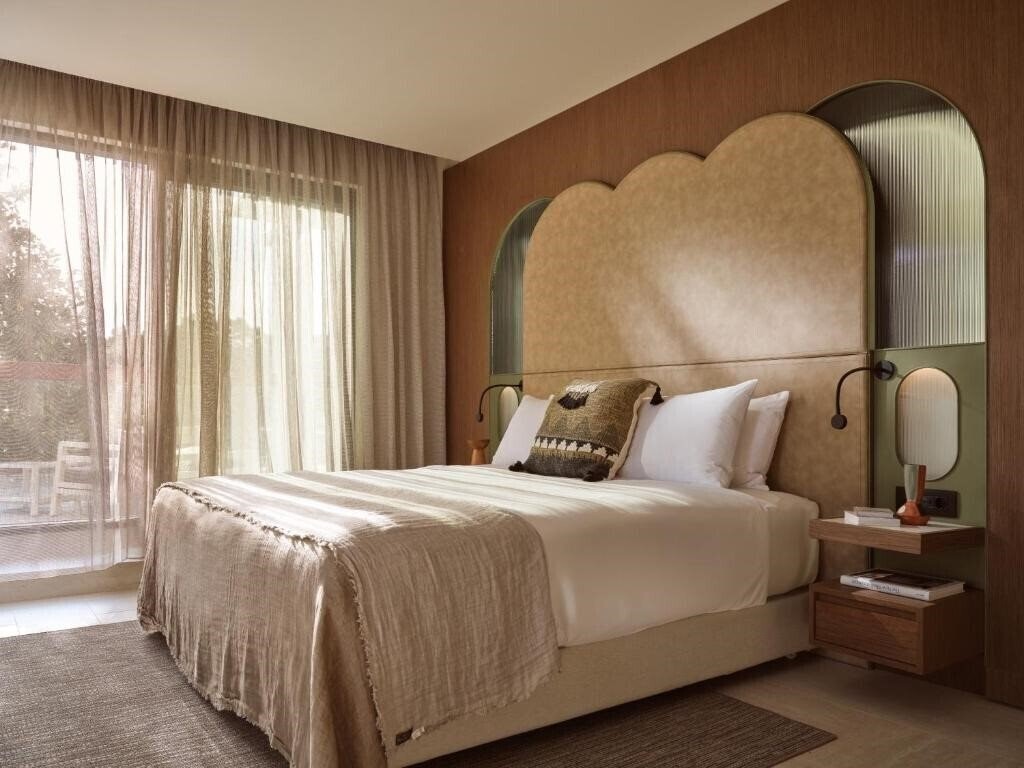 Картинка Eagles Palace 5*