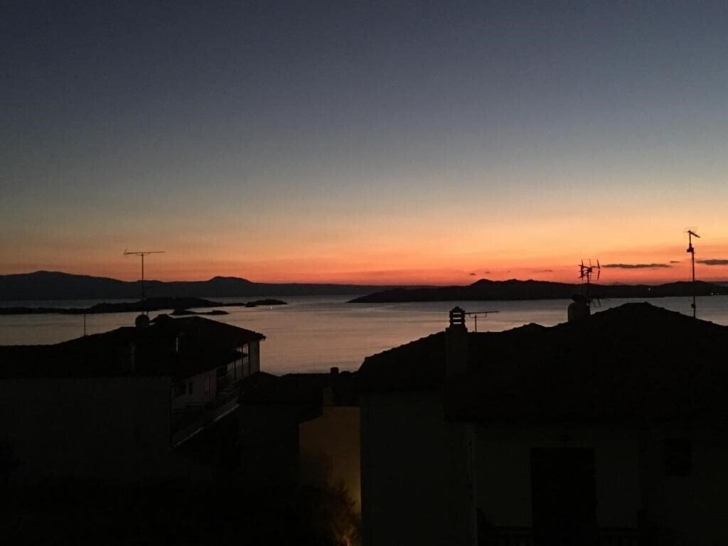 Панорама Dioni Studios & Apartments апартаменты