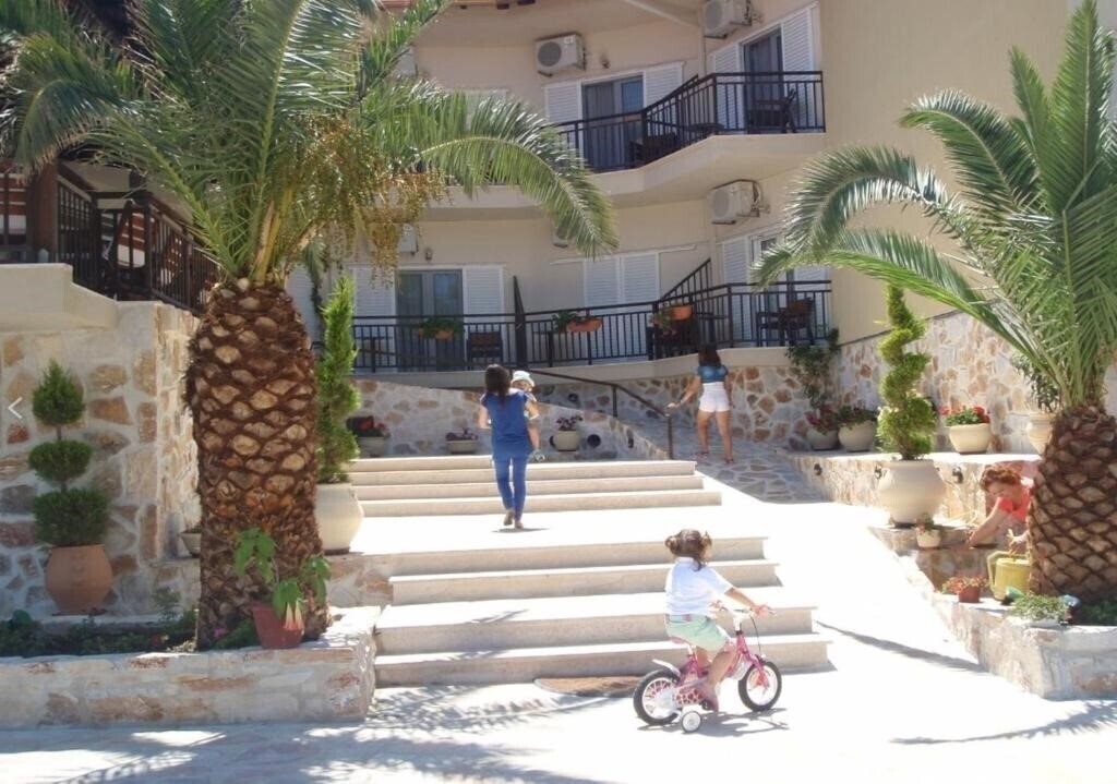 Вид Ammouliani Hotel 3*