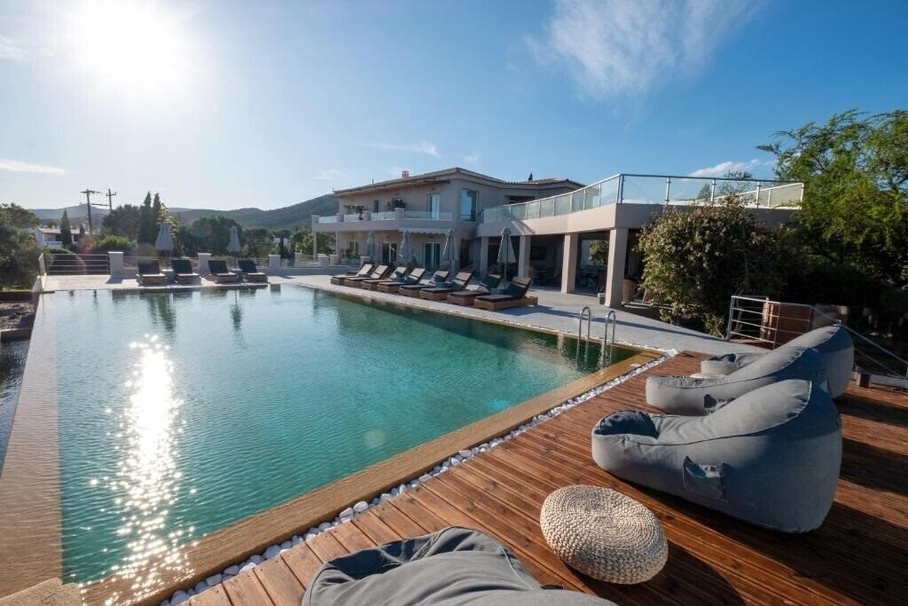 Готель 180 South Seaside 4*