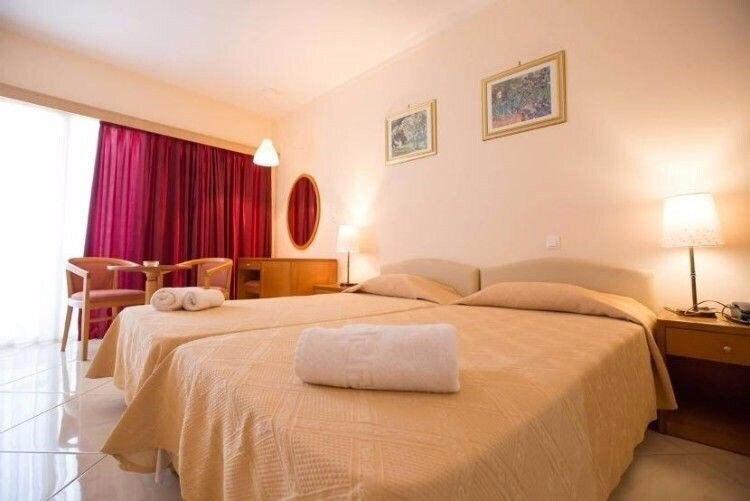 Панорама Alexander Beach Hotel 4*