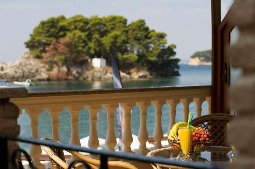 Фото Utopia Hotel 5*