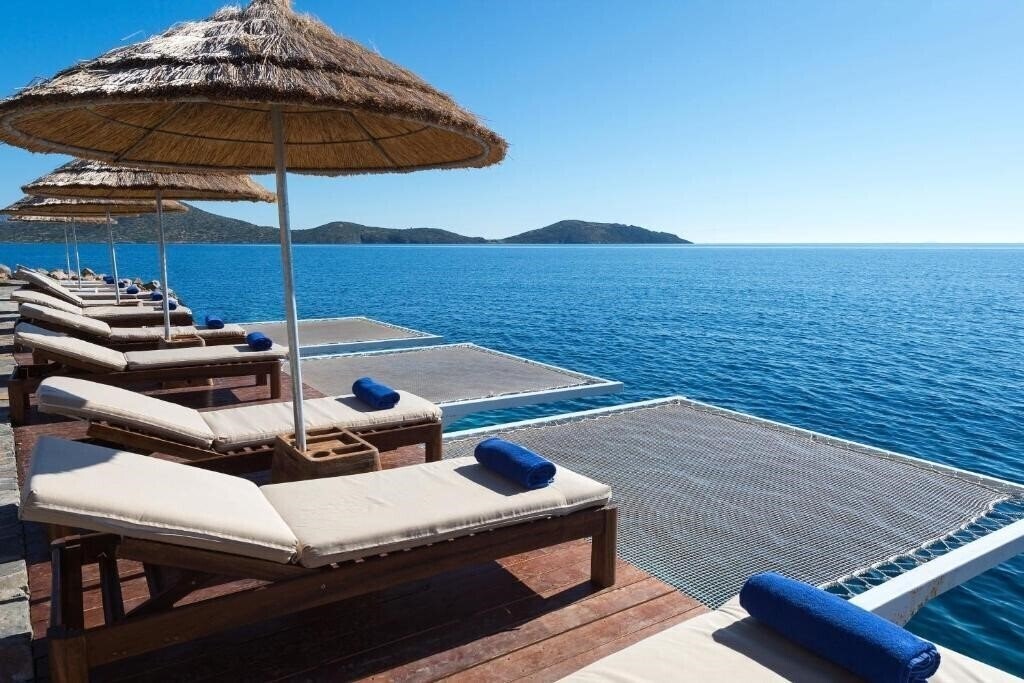 Апартаменты Aquila Elounda Village 5*