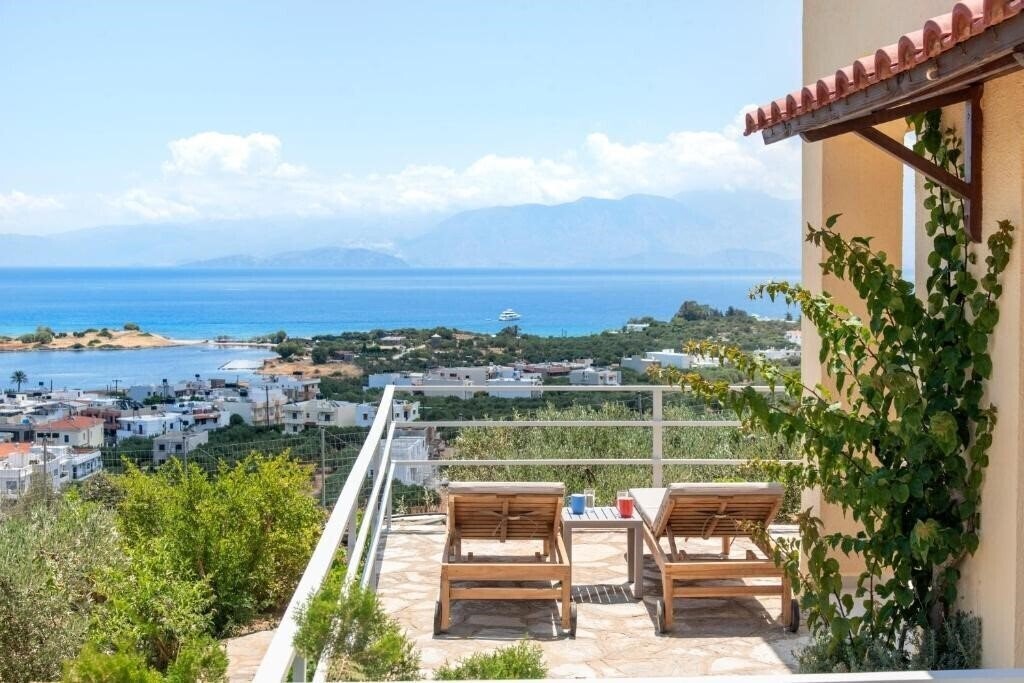 Територія Elounda Heights 4*