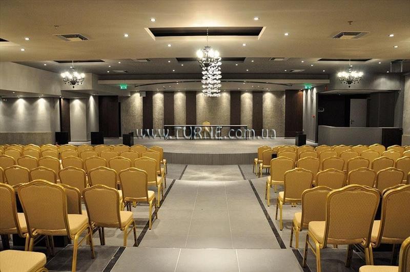 Готель Gallery Art Hotel 3*