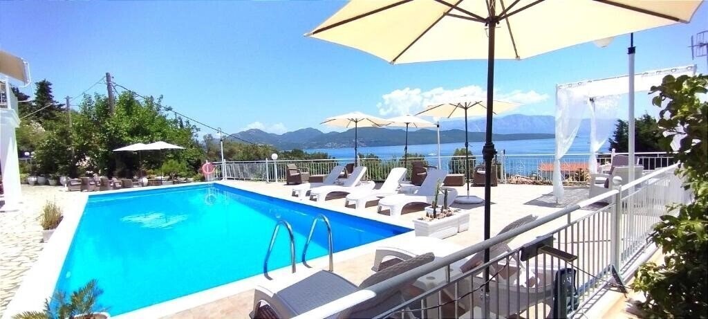 Панорама Alekas House 4*