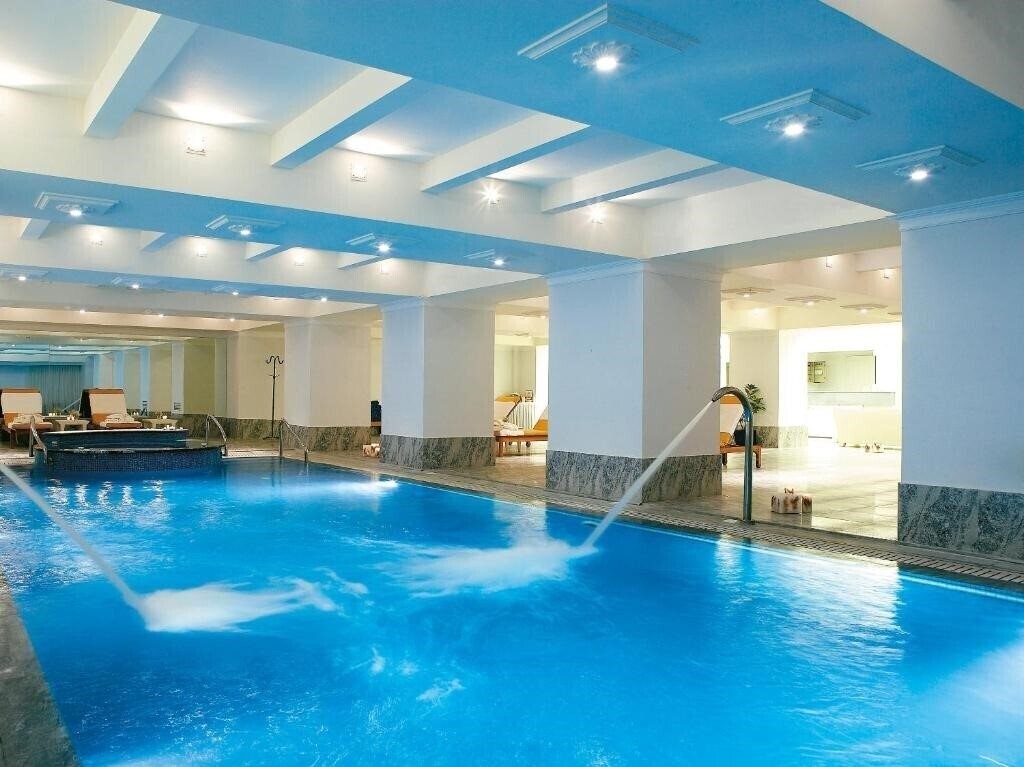 Панорама Grecotel Larissa Imperial отель без категории