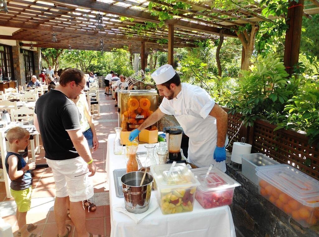 Апартаменти Apollonia Beach Resort & SPA 5*