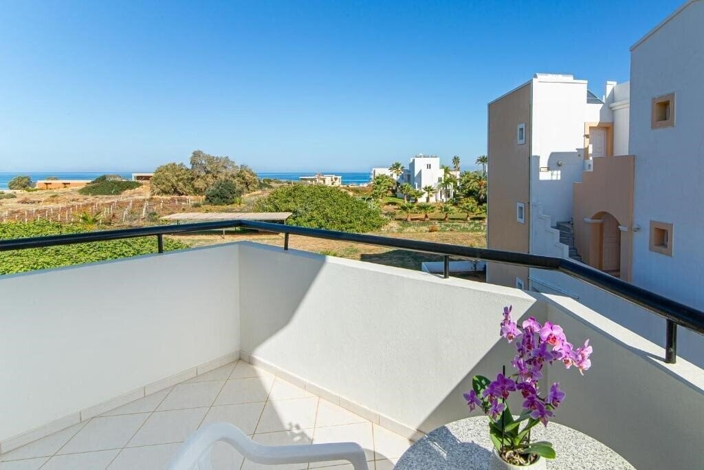 Вид Sunshine Garden Apartment 2*