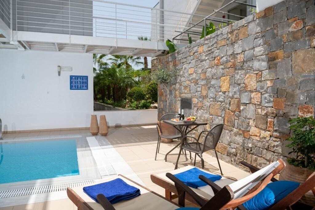 Вид Angela Suites Boutique 5*