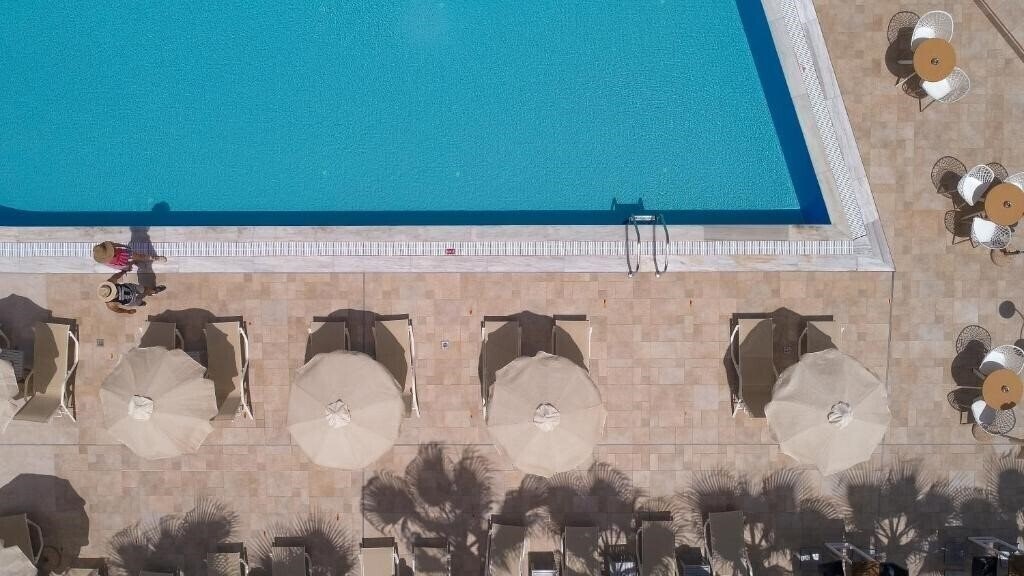 Апартаменты Angela Suites Boutique 5*