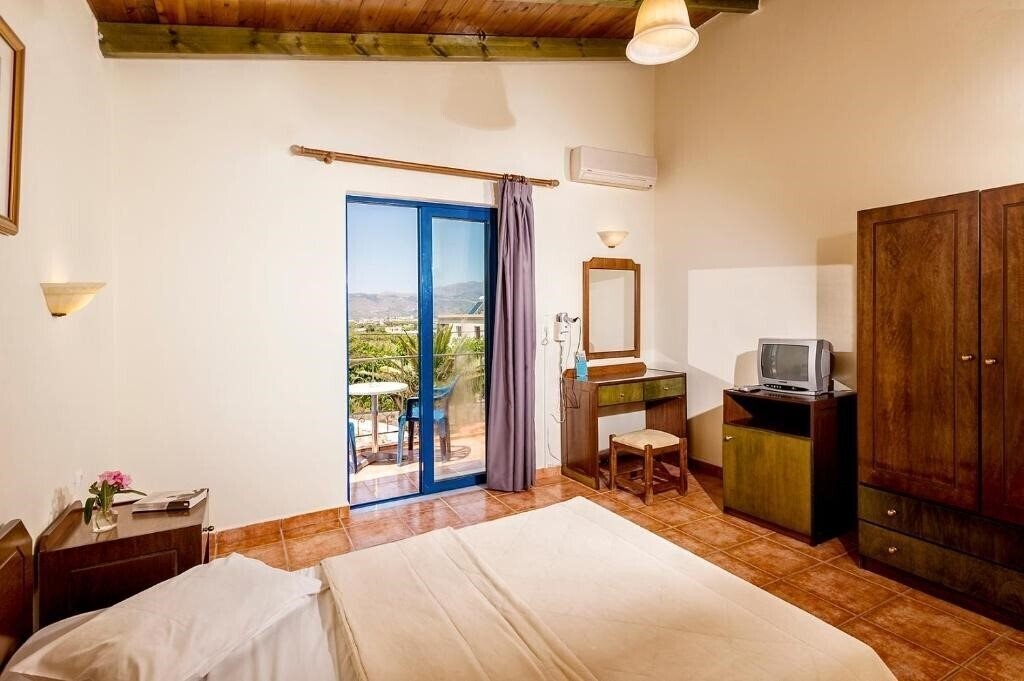 Апартаменты Adelais Hotel 3*