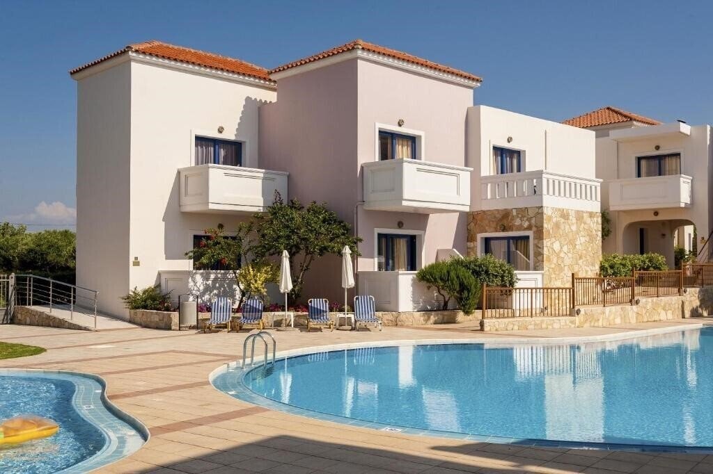 Панорама Adelais Hotel 3*