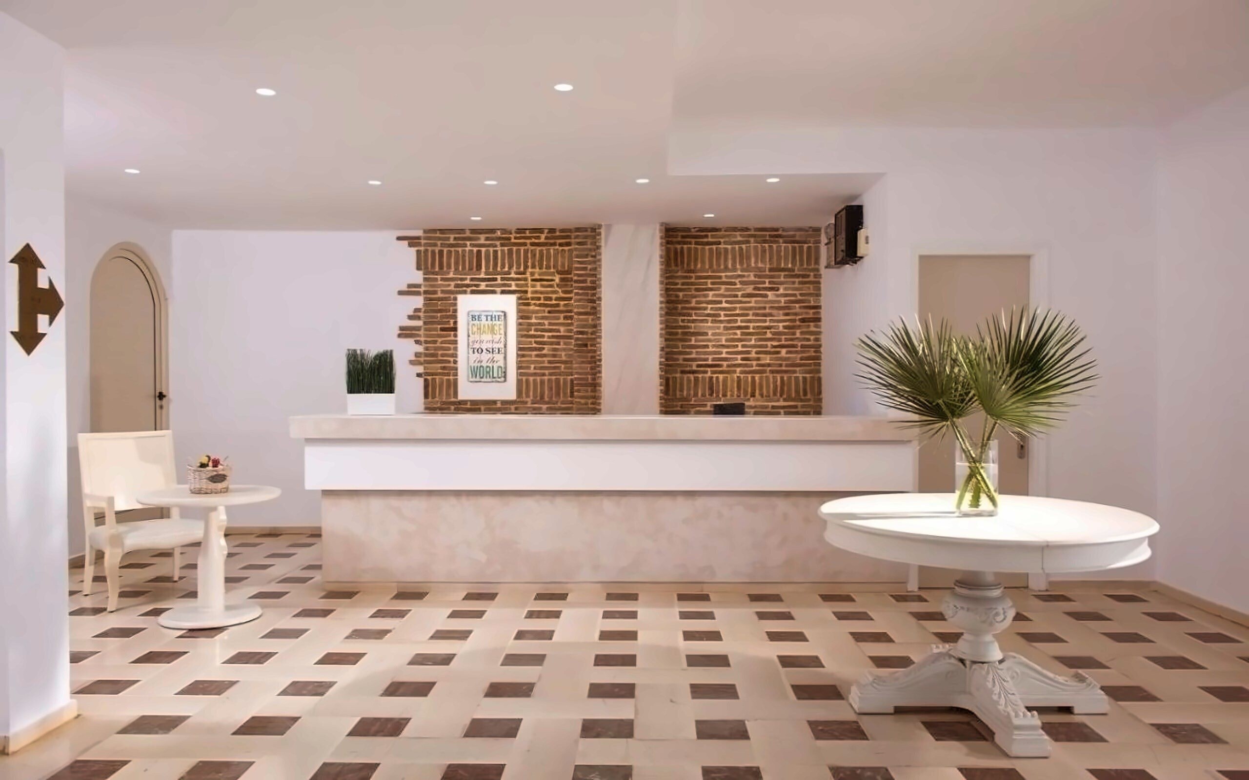 Панорама Mistral Hotel Malia 2*