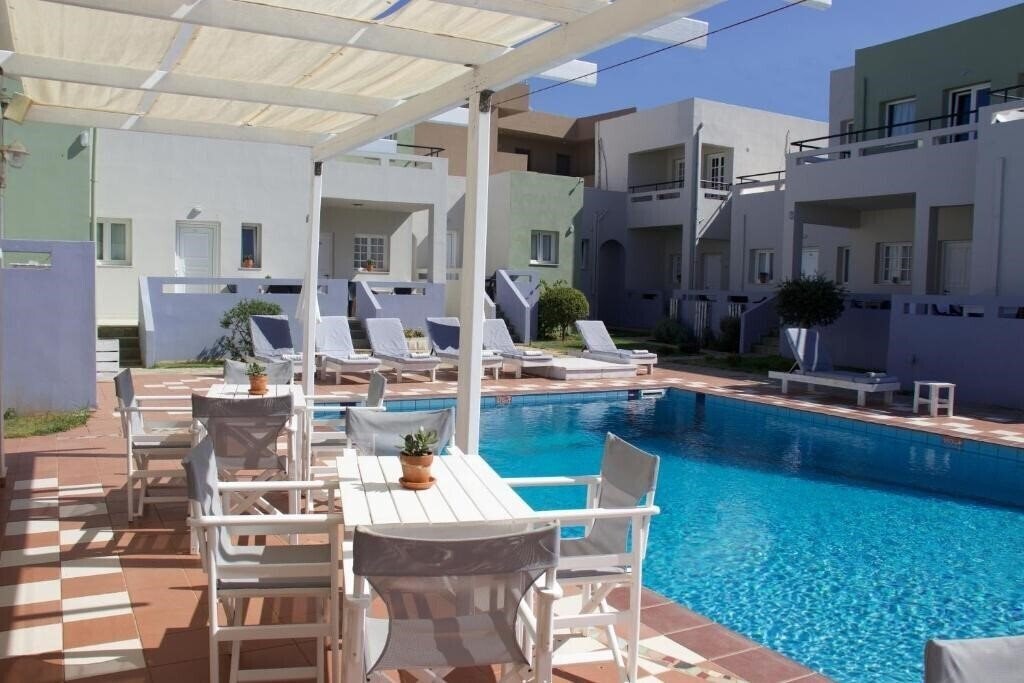 Панорама Golden Sun Studios 3*